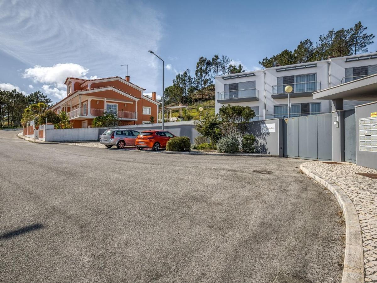 Modern Holiday Home In Salir Do Porto With Swimming Pool Salir de Porto Exterior photo