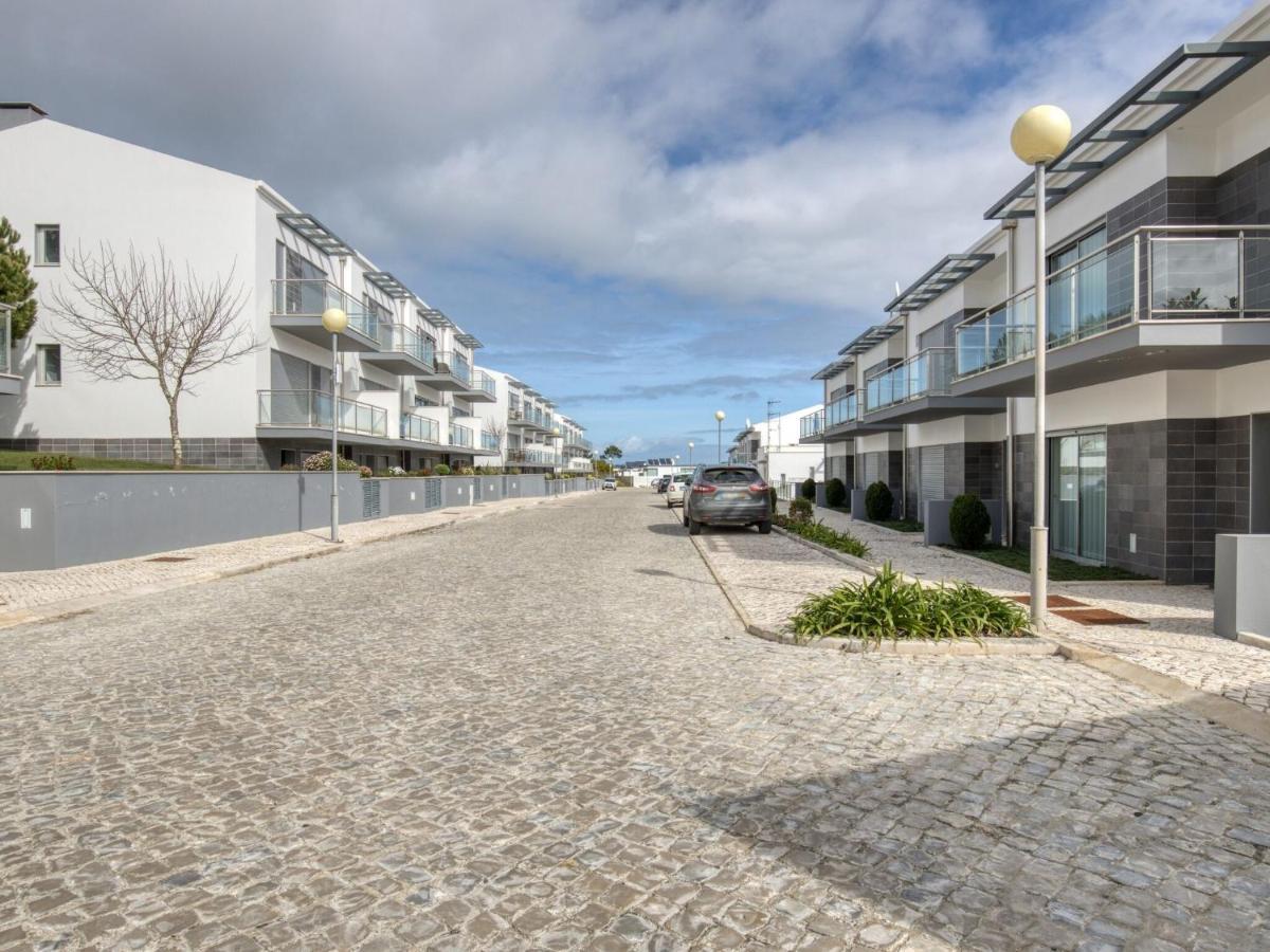 Modern Holiday Home In Salir Do Porto With Swimming Pool Salir de Porto Exterior photo